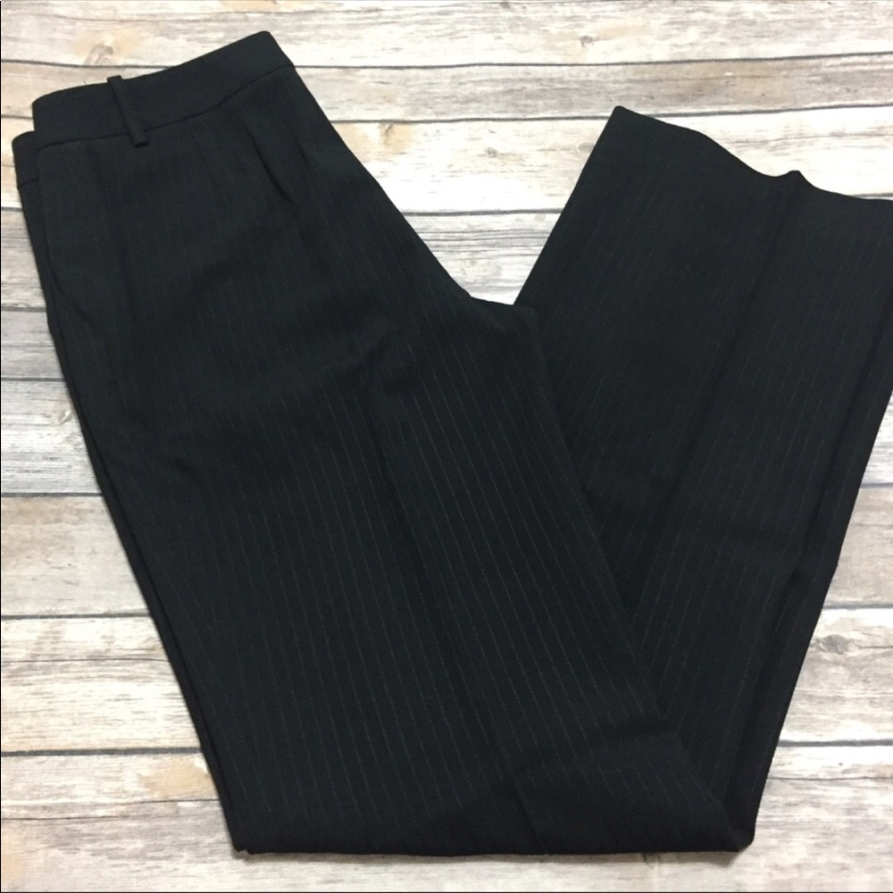 Ann Taylor 2 pinstripe